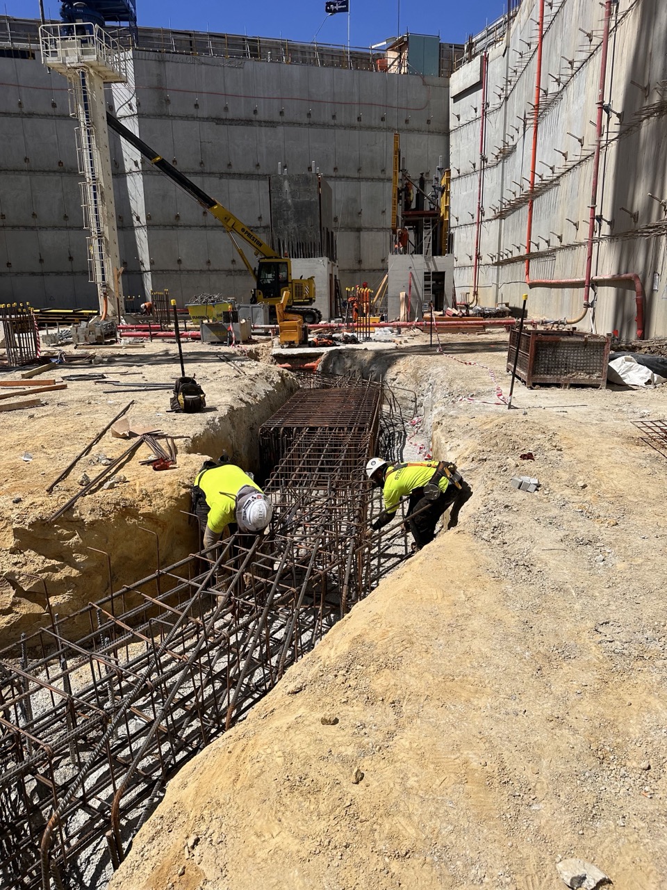 Steel Force crew on site